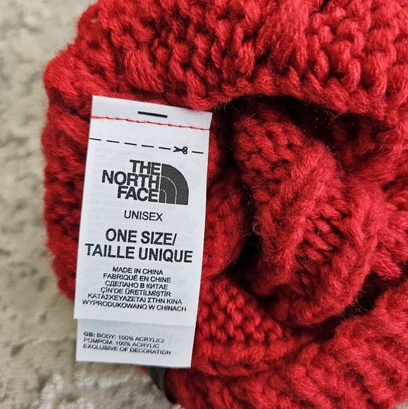 The North Face Red Beanie with Pom Pom One Size Unisex - Picture 3 of 3